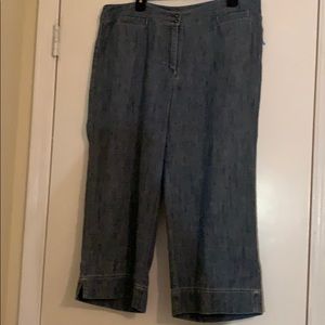 J.Jill super Comfy lightweight Denim Capris Sz16